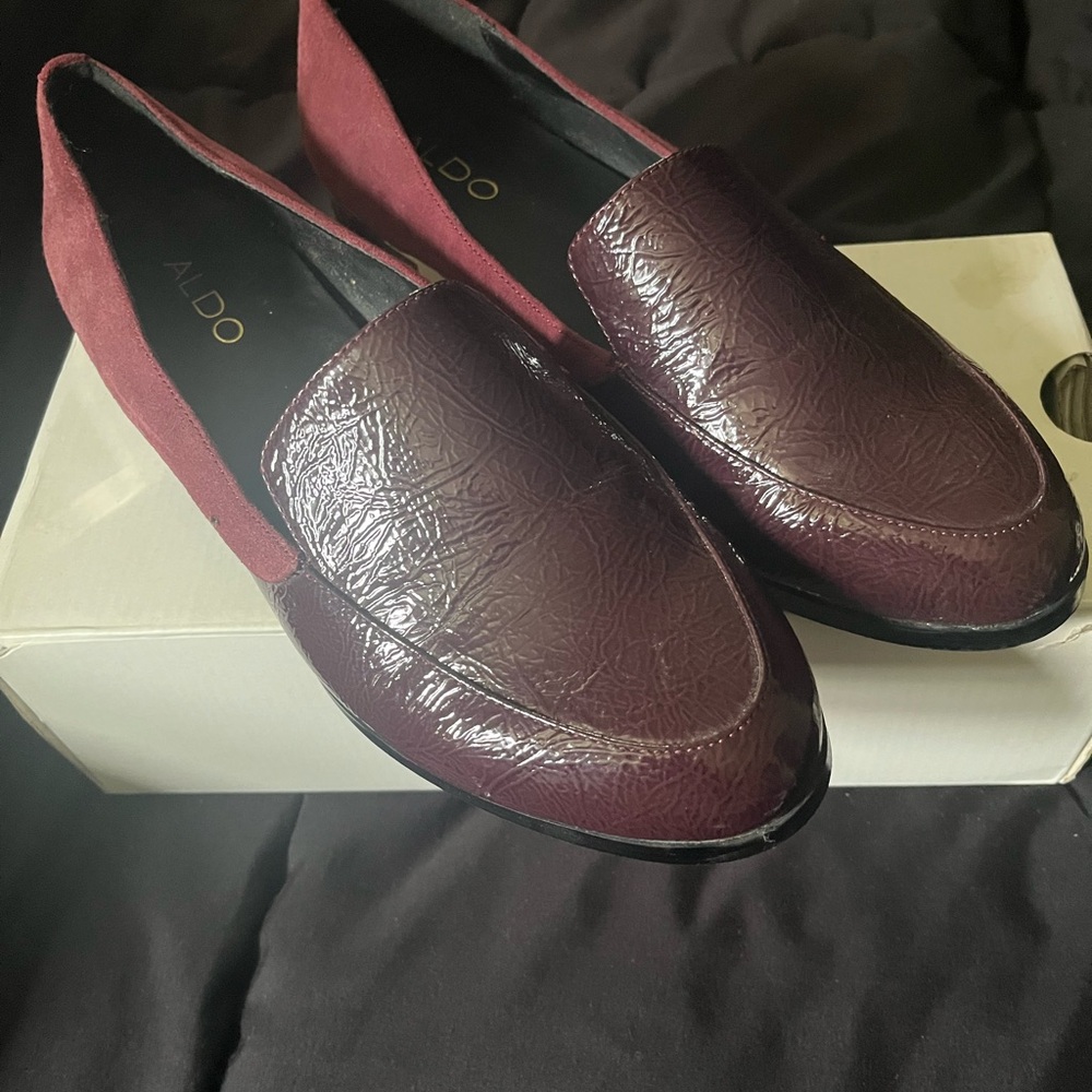 Aldo women’s Burgundy Loafer